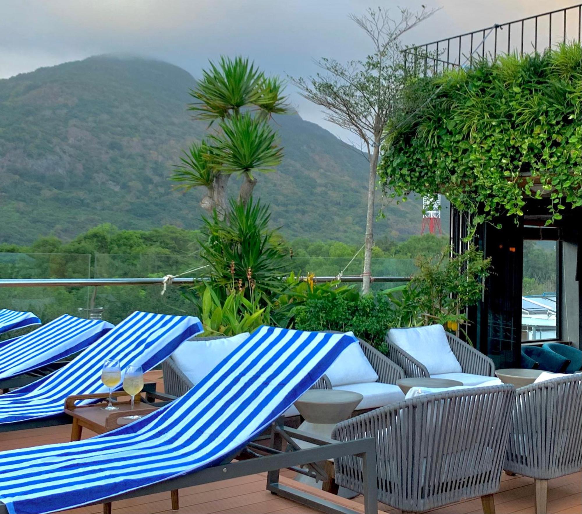Hotel The Mystery Con Dao Chi Khu Co Ong Exterior foto